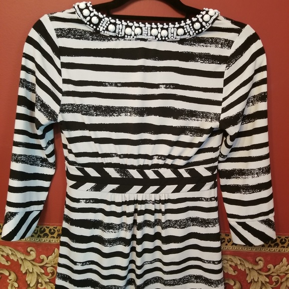 BCBGMaxazria - geometric embellished top zebra print - Picture 4 of 4